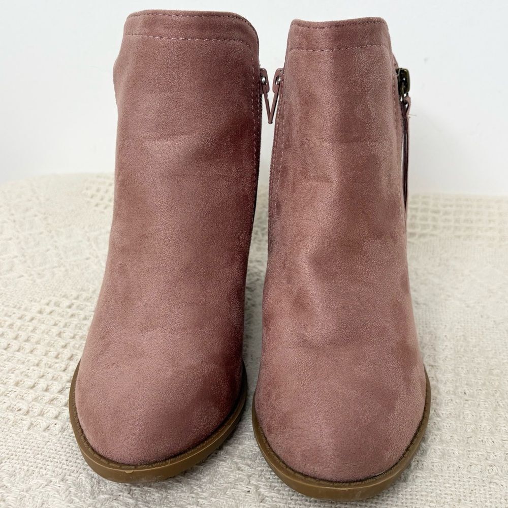 Top Moda Pink Ankle Boots Faux Suede Block Heel Almond Toe Size 6.5 - Picture 2 of 9